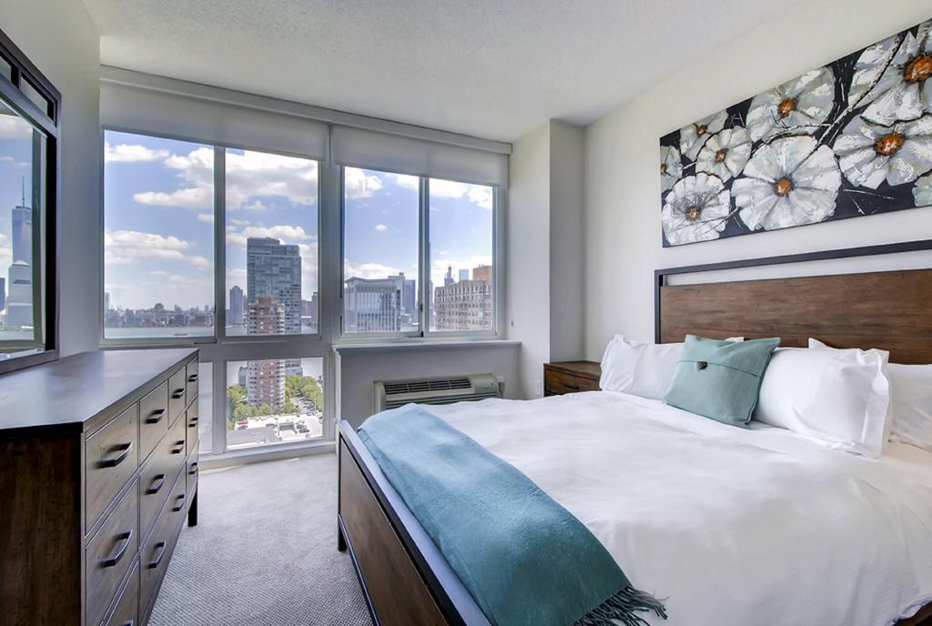 Global Luxury Suites At Newport Jersey City Exterior foto